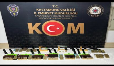 Kastamonu Emniyetinden Büyük Operasyon; 12 Kişi Gözaltına Alındı