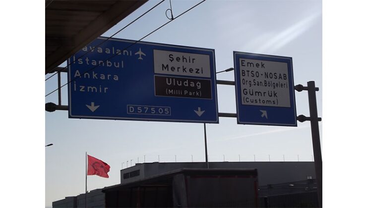 Yol Tabelalarındaki Renkler ve Kodlar 